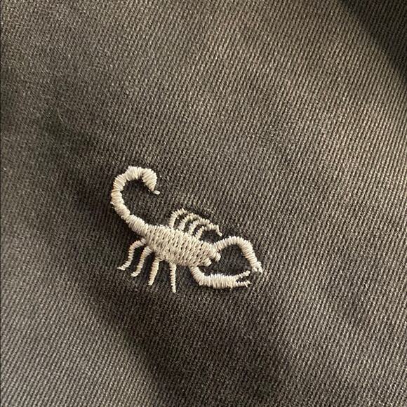 J. Crew Gray 10” Flat Front Embroidered Scorpion Shorts - Picture 6 of 7